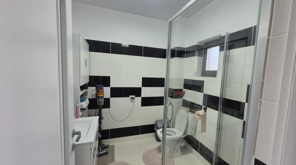 Oferta De vanzare casa, 5 camere, 110 mp, Miroslava,  Transanapet imagine 19