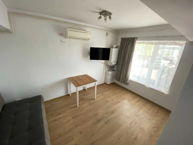 Pacurari apartament  35 mp, 2 camere,  open-space, de inchiriat,  (Aplha Bank) 162429