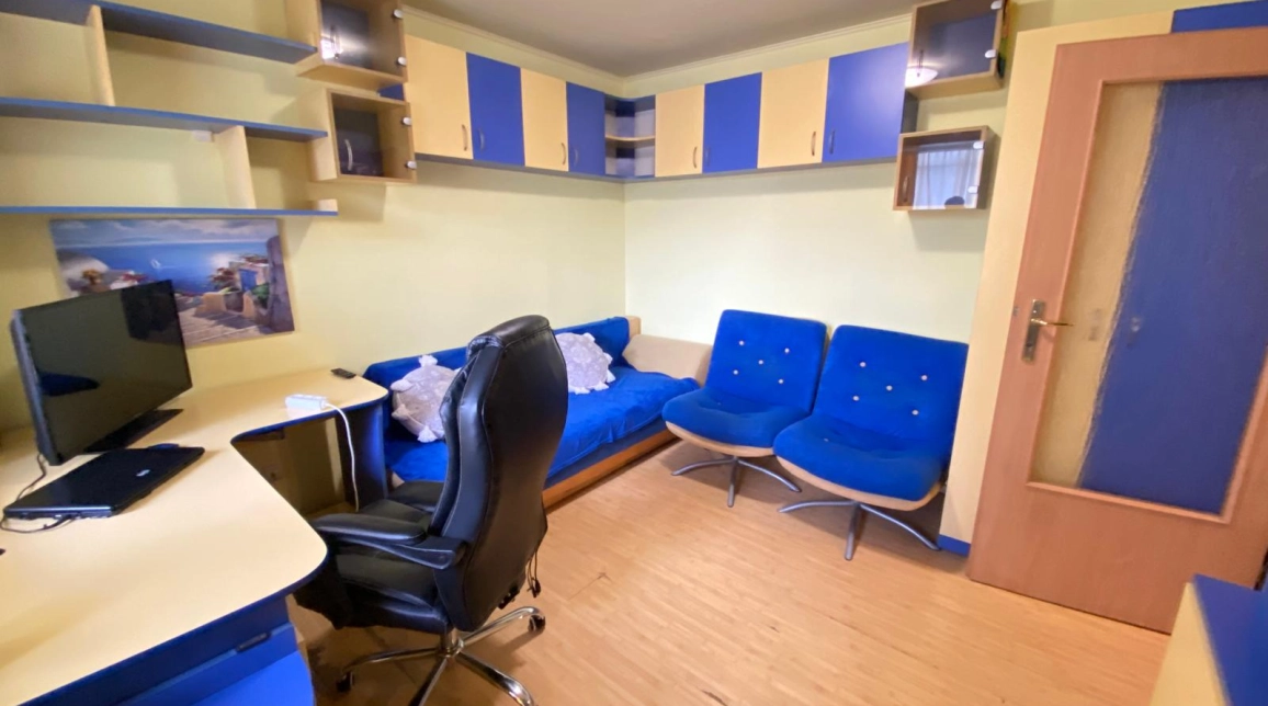 Oferta De vanzare apartament, 3 camere, semidecomandat, 66 mp, Podu Ros,  Bld Socola imagine 5