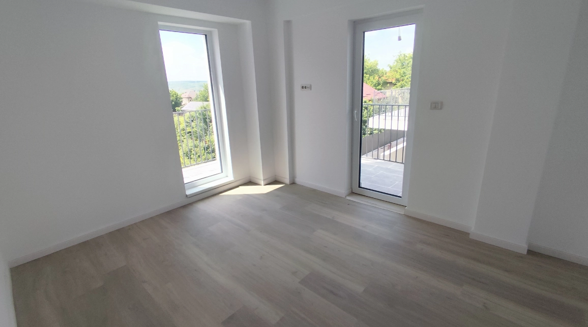 Oferta Apartament nou de vanzare, 3 camere, semidecomandat, 80 mp, Popas Pacurari,  400m de la drumul european imagine 5
