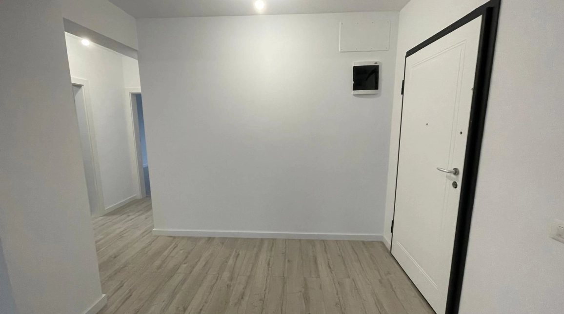 Oferta Apartament nou, 3 camere semidecomandat, 83 mp, CUG, de vanzare,  1.5 km de la Al. T. Neculai imagine 5