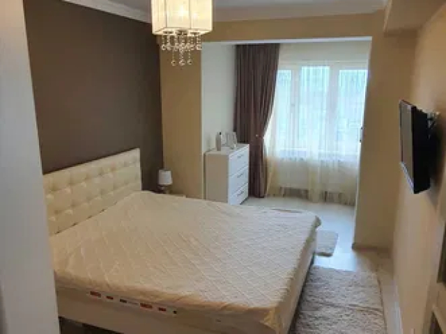 De vanzare apartament, 2 camere,  decomandat,  55 mp, Podul de Fier,  (Moara de Vant) 161097