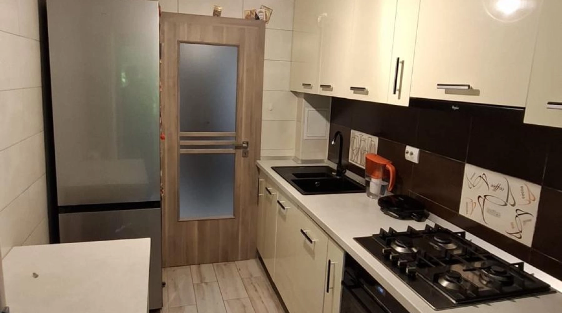 Oferta 2 camere, semidecomandat, 53 mp, de vanzare apartament in zona Podu Ros,  Mercur Mary imagine 2