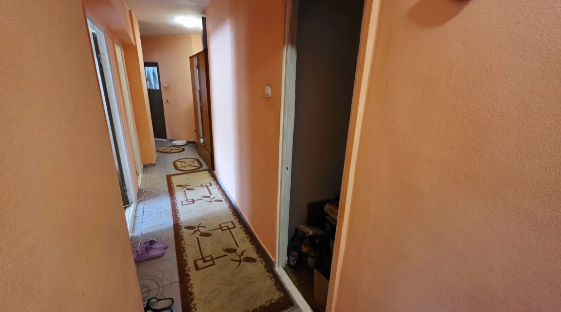 Oferta Apartament, 4 camere decomandat, 90 mp, Dacia, de vanzare,  Piata Dacia imagine 8