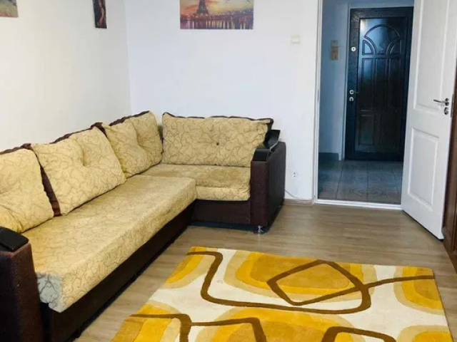 Podu Ros apartament  60 mp, 2 camere,  decomandat, de inchiriat,  (Casa Sindicatelor) 162064