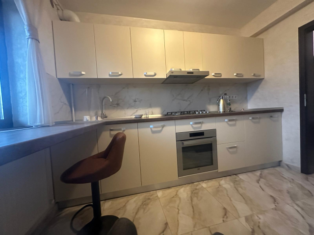 1 camera,  decomandat,  42 mp, de inchiriat apartament in zona Popas Pacurari,  (La 500 m de Penny Market) 162603
