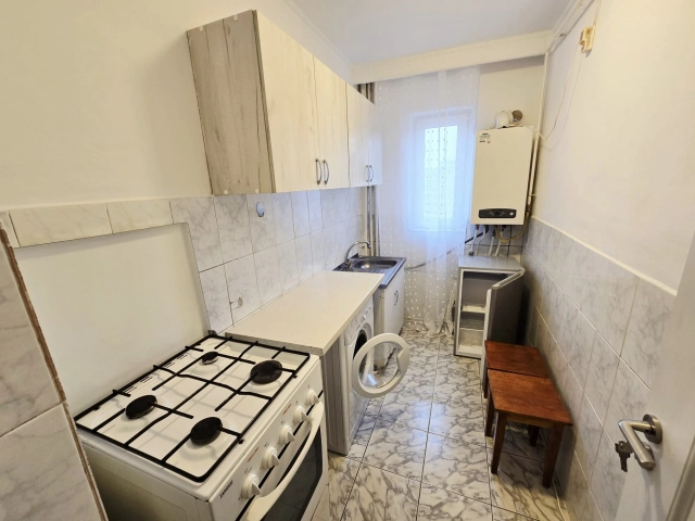 Apartament 2 camere - Alexandru cel Bun