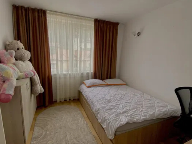 De inchiriat apartament, 3 camere,  decomandat,  75 mp, Maratei,   163052