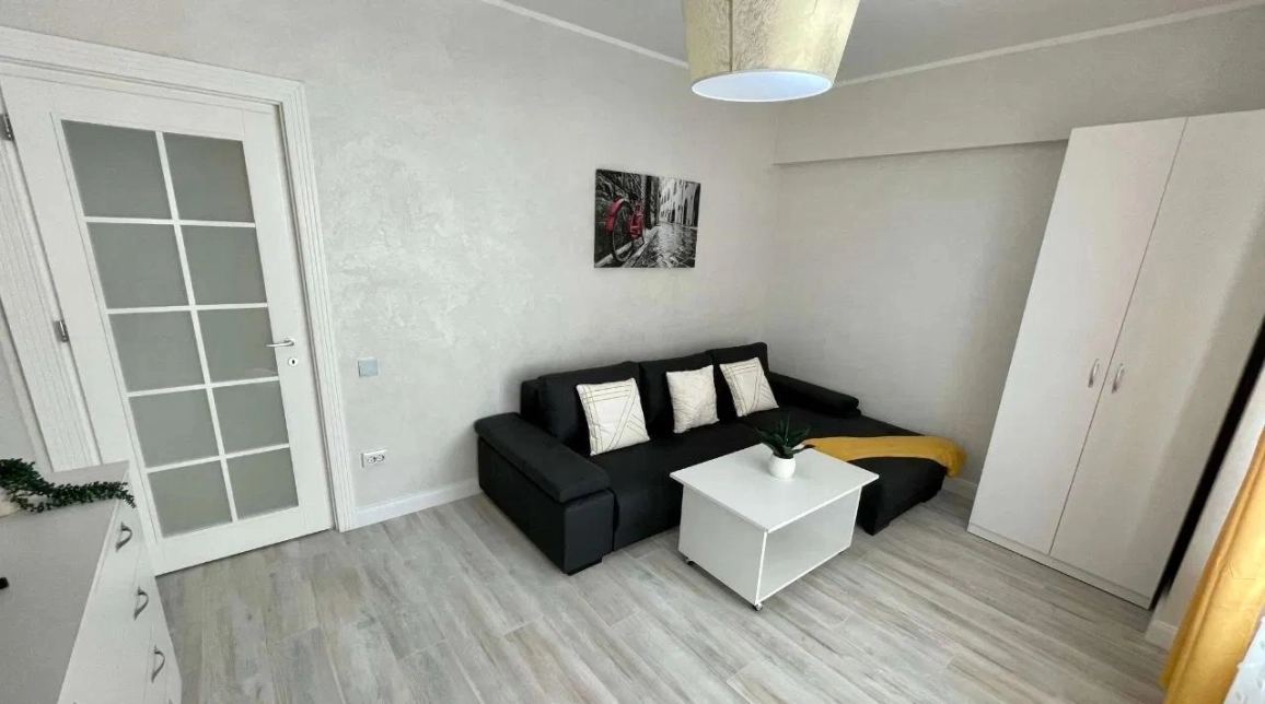 Oferta Copou apartament nou 65 mp, 2 camere, decomandat, de inchiriat,  Royal Town imagine 5