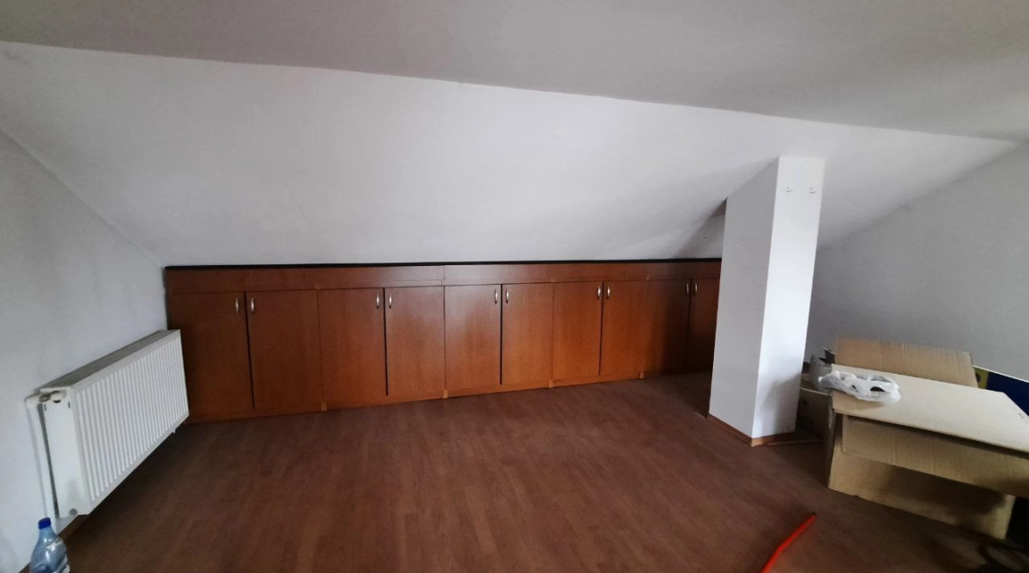 Oferta Apartament, 2 camere semidecomandat, 85 mp, Roznov, de vanzare,  Consiliul Local Roznov (CLRZ) imagine 5