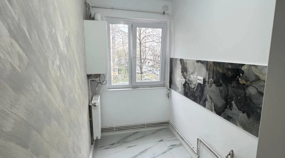 Oferta 2 camere, nedecomandat, 41 mp, de vanzare apartament in zona Alexandru cel Bun,  Piata Voievozilor imagine 5