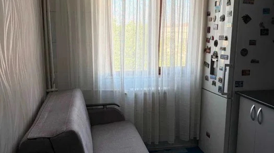 Oferta Podu Ros apartament 30 mp, 1 camera, decomandat, de vanzare,  Piata Nicolina imagine 5