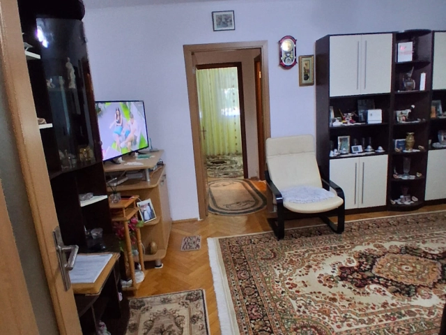 Apartament 2 camere - Podu Ros