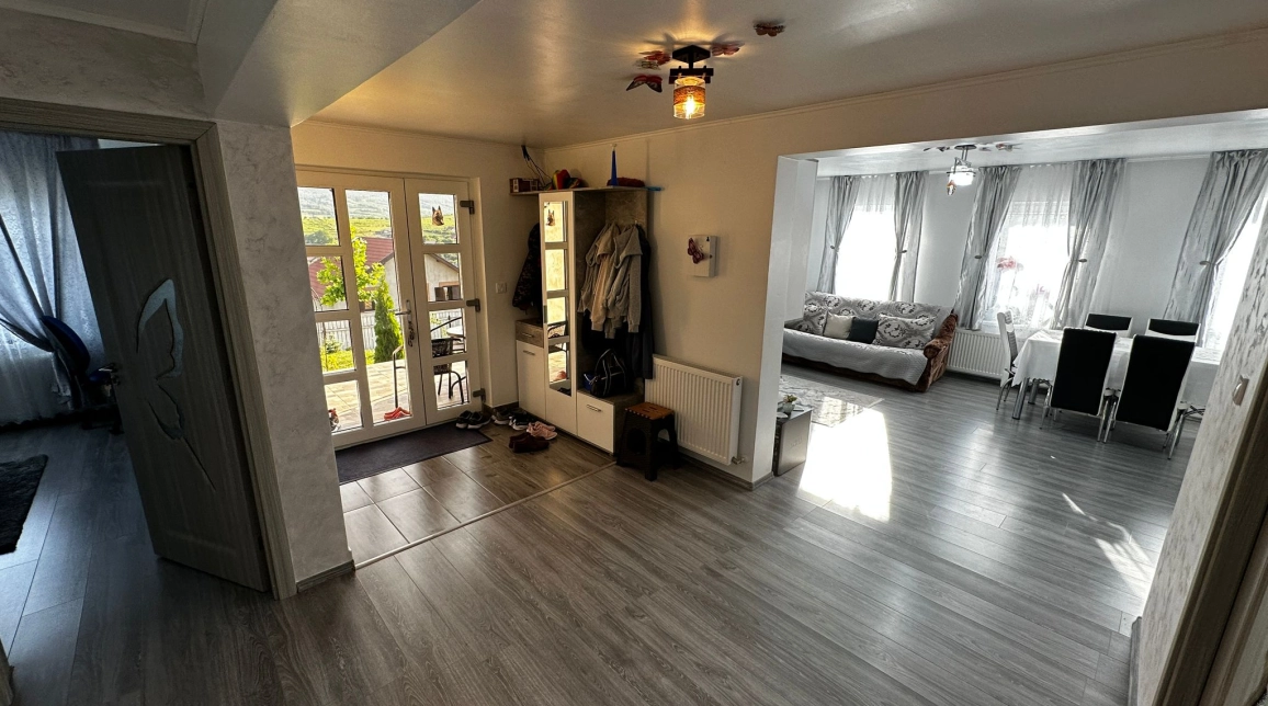 Oferta Casa, 3 camere , 92 mp, Tomesti, de vanzare,  Primarie imagine 9