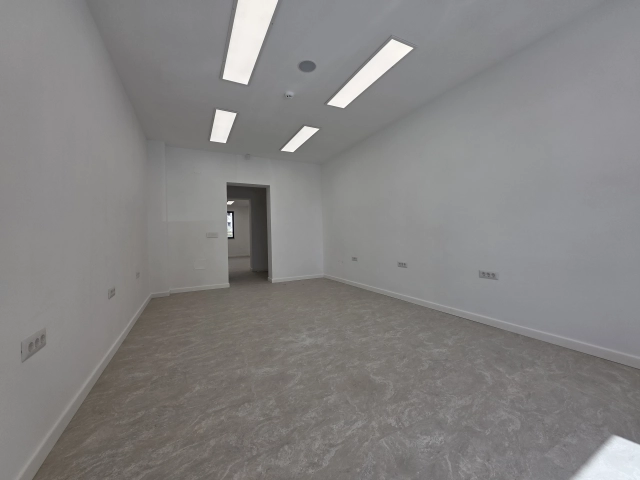 Apartament 4 camere - Nicolina