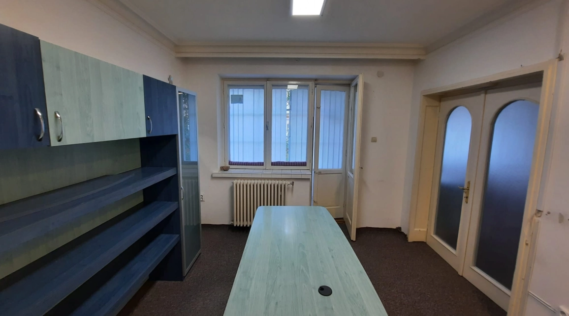 Oferta Central apartament 55 mp, 2 camere, semidecomandat, de inchiriat,  Tribunal imagine 3