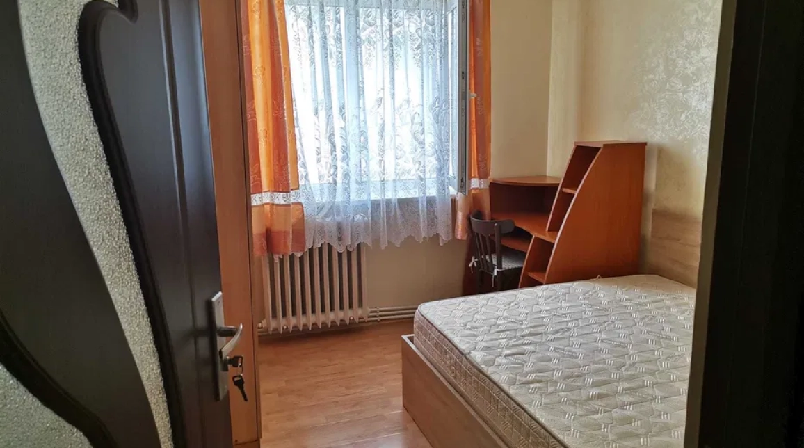 Oferta Apartament, 2 camere semidecomandat, 35 mp, Podu Ros, de inchiriat,  Scoala Titu Maiorescu imagine 1