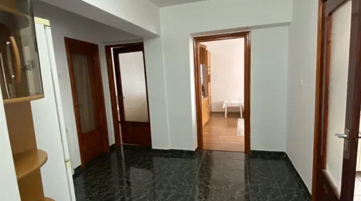 Oferta De inchiriat apartament, 3 camere, decomandat, 75 mp, Maratei imagine 3