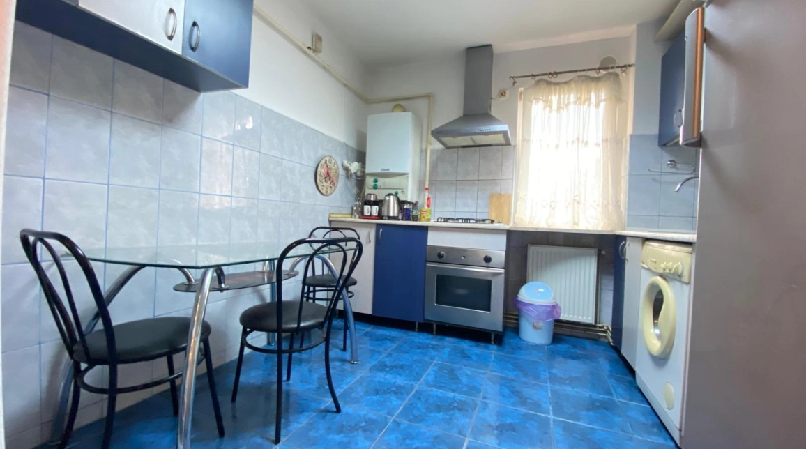 Oferta De vanzare apartament, 3 camere, semidecomandat, 66 mp, Podu Ros,  Bld Socola imagine 14