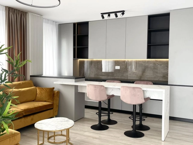 Apartament 3 camere - Dacia