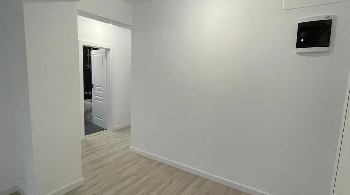 Oferta Apartament nou, 3 camere semidecomandat, 83 mp, CUG, de vanzare,  1.5 km de la Al. T. Neculai imagine 7