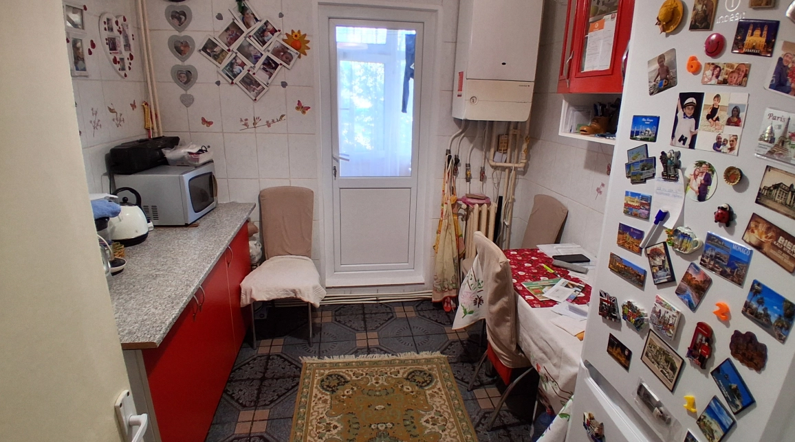 Oferta Apartament, 3 camere semidecomandat, 60 mp, Canta, de vanzare,  PROFI imagine 3