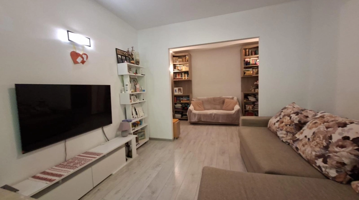 Oferta 2 camere, semidecomandat, 53 mp, de vanzare apartament in zona Podu Ros,  Mercur Mary imagine 4
