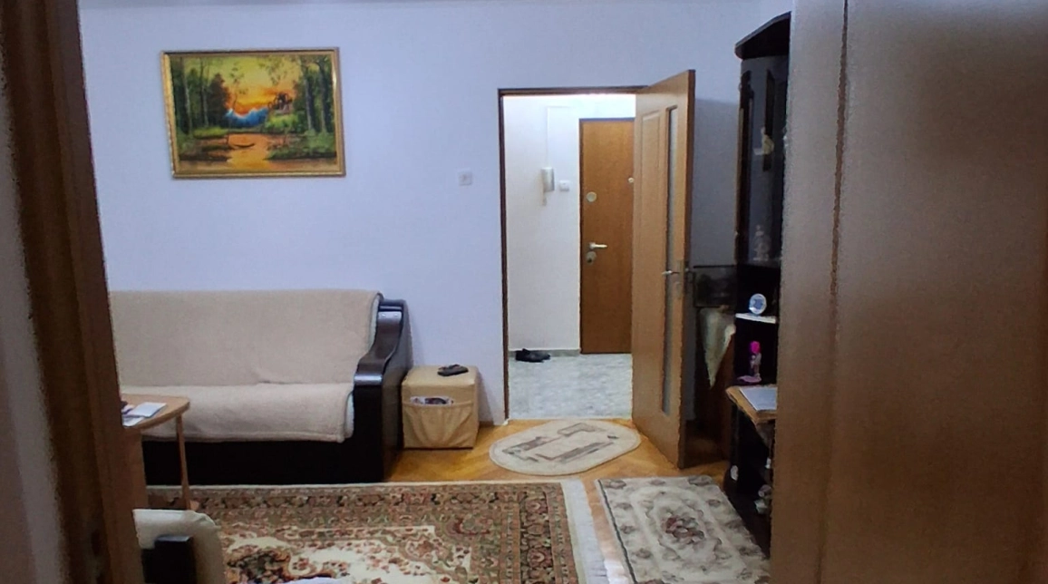 Oferta 2 camere, semidecomandat, 54 mp, de vanzare apartament in zona Podu Ros,  Salubris imagine 4