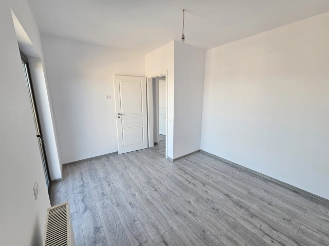Apartament 4 camere - Horpaz