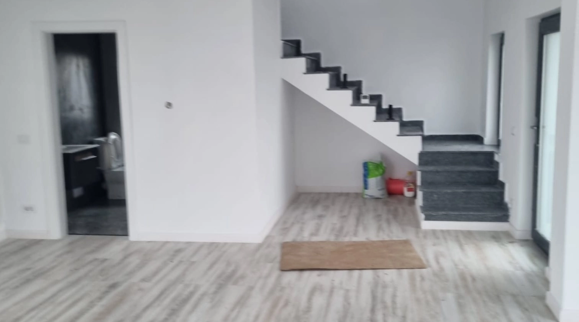 Oferta Casa de vanzare, 4 camere, 132 mp, Miroslava,  Alin Automobile imagine 7