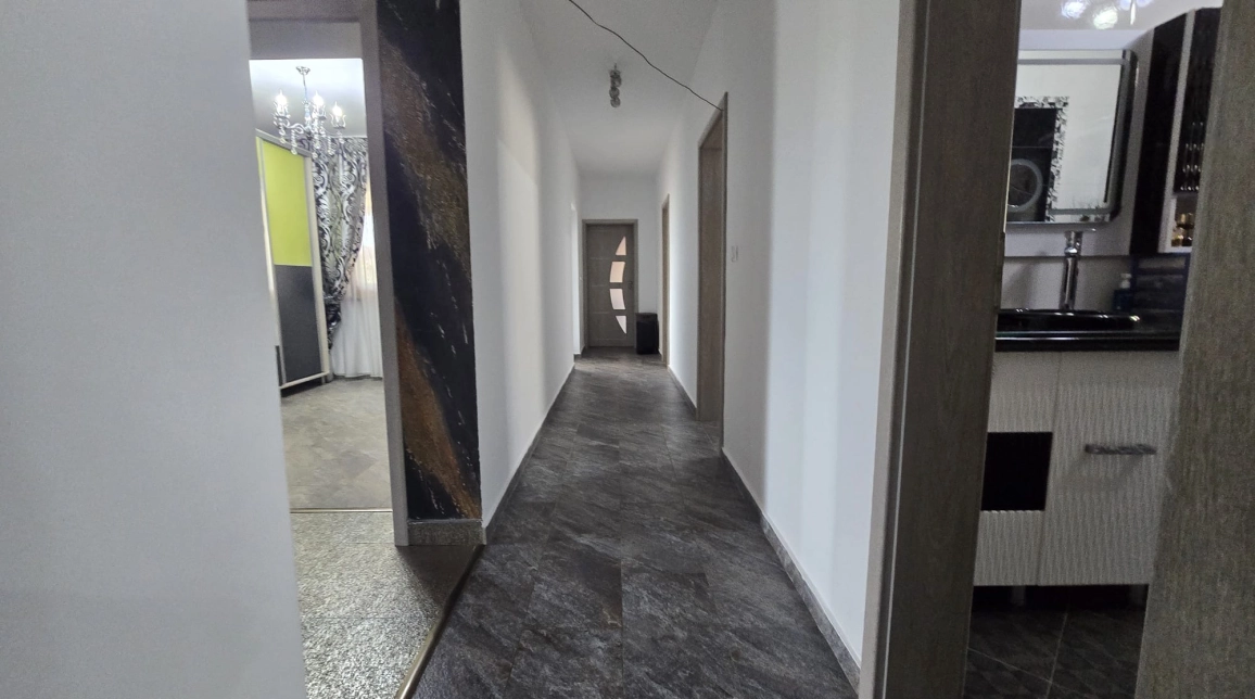 Oferta De vanzare casa, 5 camere, 180 mp, Visani,  700m de Freya imagine 14