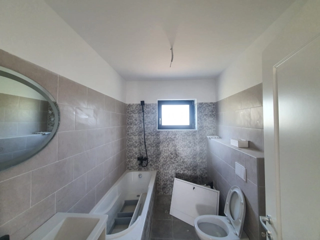 Apartament 4 camere - Valea Lupului
