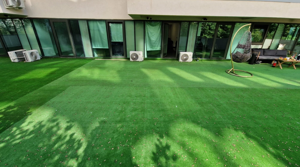 Oferta De inchiriat apartament, 2 camere, 100 mp, Centru,  Vis a vis de Palas Mall imagine 1