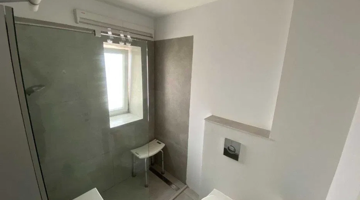 Oferta Pacurari apartament 35 mp, 2 camere, open-space, de inchiriat,  Aplha Bank imagine 8