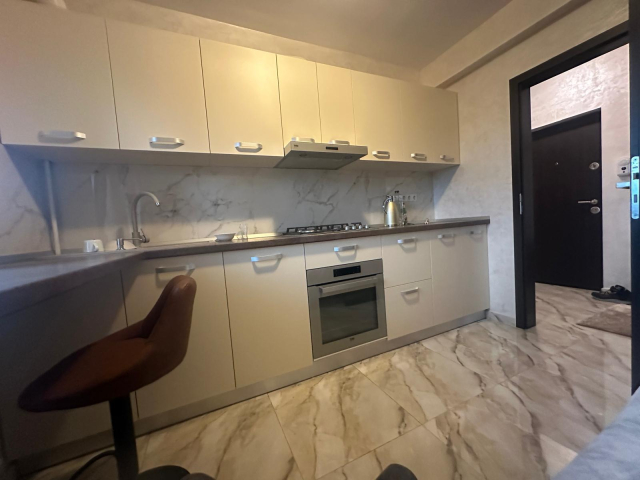 1 camera,  decomandat,  42 mp, de inchiriat apartament in zona Popas Pacurari,  (La 500 m de Penny Market) 162603
