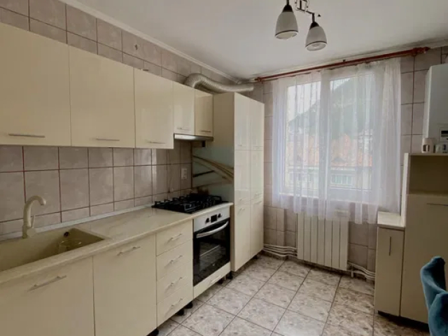 De inchiriat apartament, 3 camere,  decomandat,  75 mp, Maratei,   163052