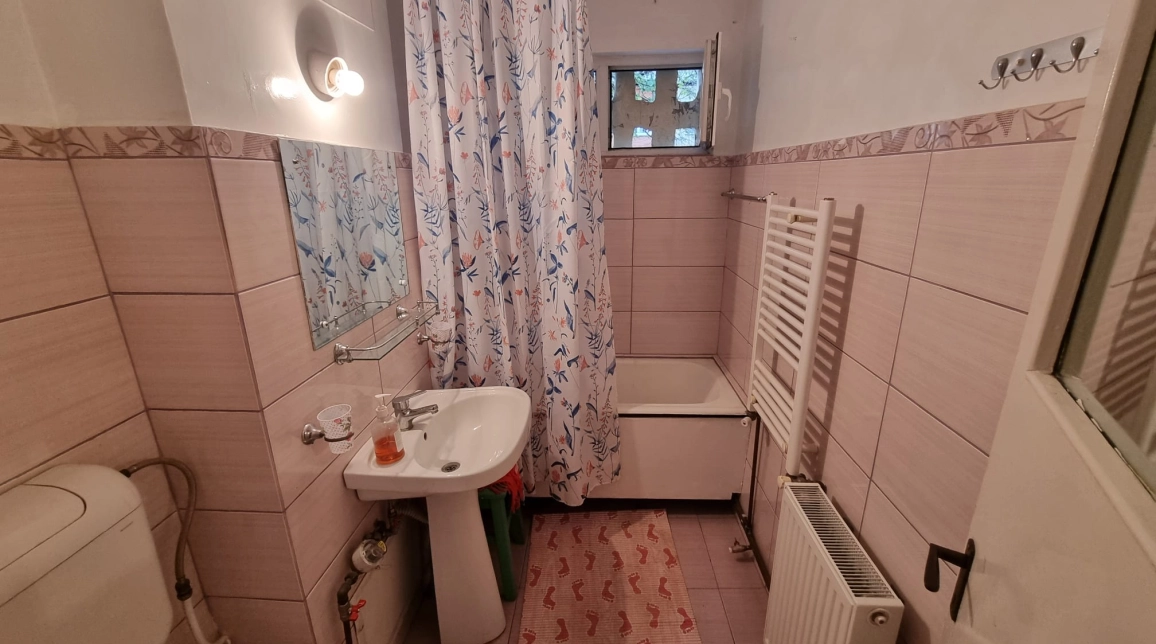 Oferta Tatarasi apartament 64 mp, 3 camere, semidecomandat, de vanzare,  Piata Chirila imagine 11