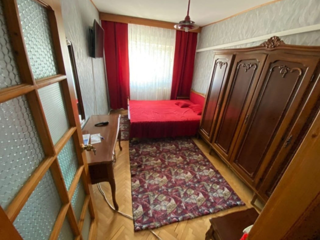 2 camere,  decomandat,  54 mp, de vanzare apartament in zona Alexandru cel Bun,   161693