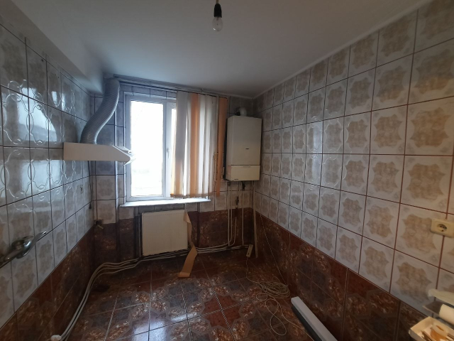 Apartament, 3 camere  decomandat,  65 mp, Precista, de vanzare,  (Profi / Scoala nr 10) 161901