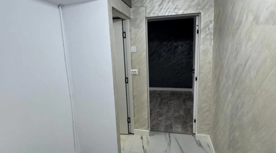 Oferta 2 camere, nedecomandat, 41 mp, de vanzare apartament in zona Alexandru cel Bun,  Piata Voievozilor imagine 7