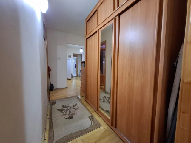 Apartament 3 camere - Nicolina