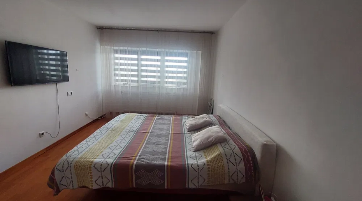 Oferta Calea Romanului apartament 95 mp, 4 camere, decomandat, de vanzare imagine 7
