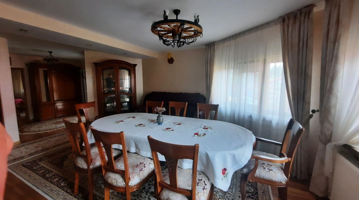 Oferta Alexandru cel bun (Jud. Neamt) casa 340 mp, 7 camere, de vanzare,  Bistrita imagine 13