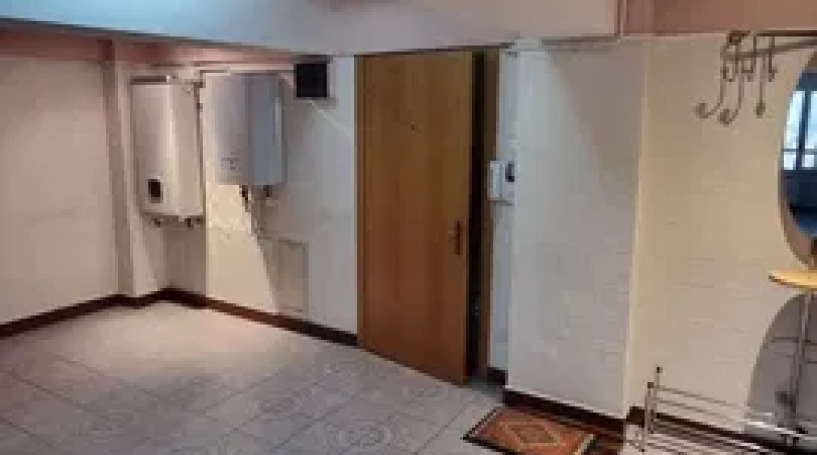 Oferta 2 camere, decomandat, 114 mp, de inchiriat apartament in zona Central imagine 4