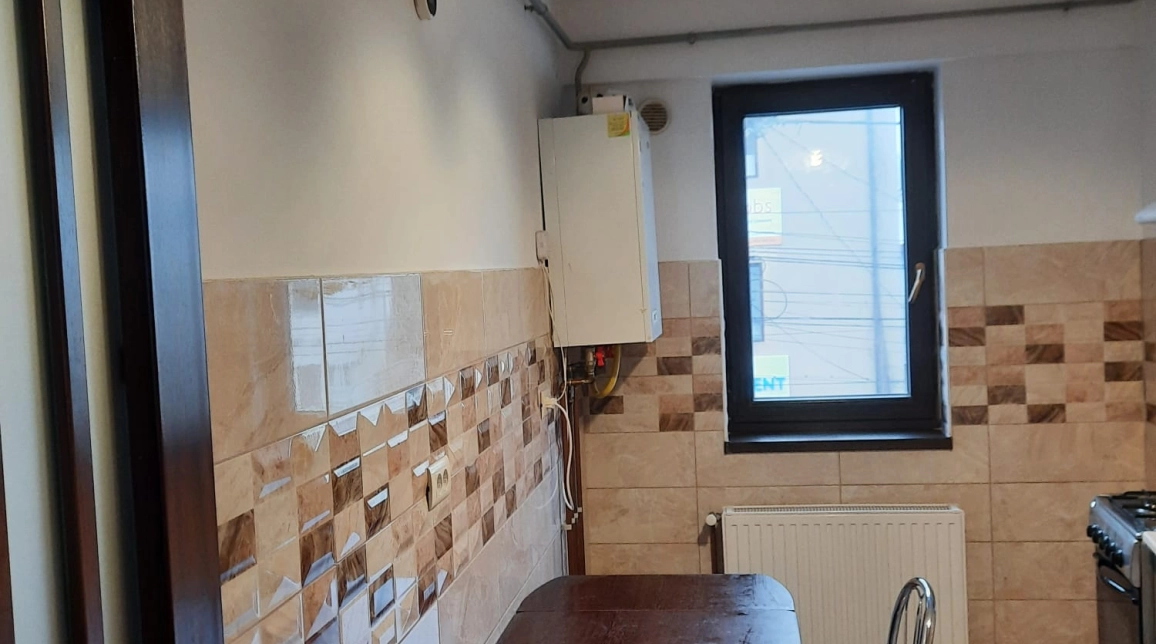 Oferta Central apartament 45 mp, 2 camere, semidecomandat, de inchiriat,  Pallas Campus imagine 7