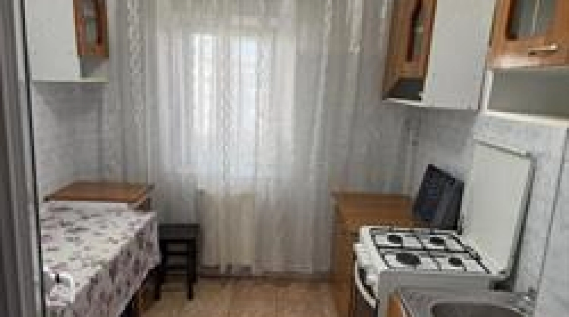 Oferta Apartament de inchiriat, 3 camere, decomandat, 60 mp, Dacia,  Coliba Moldovenilor imagine 1