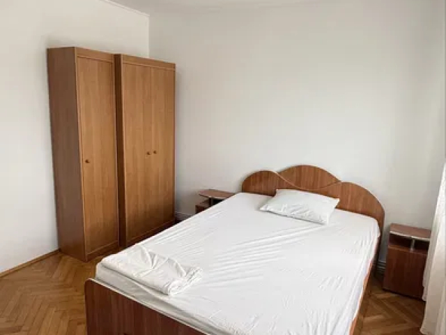 Nicolina apartament  50 mp, 2 camere,  decomandat, de inchiriat,  (Lidl) 162674