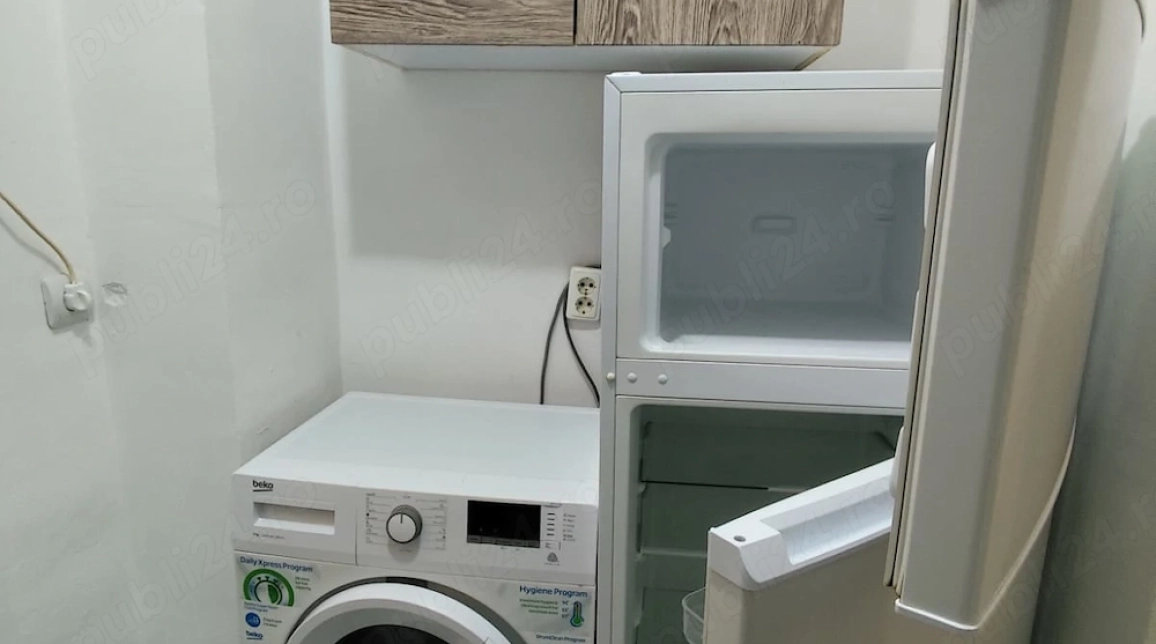 Oferta Apartament, 1 camera decomandat, 37 mp, Centru, de inchiriat,  Banca Comerciala (sucursala Stefan Cel Mare) imagine 3