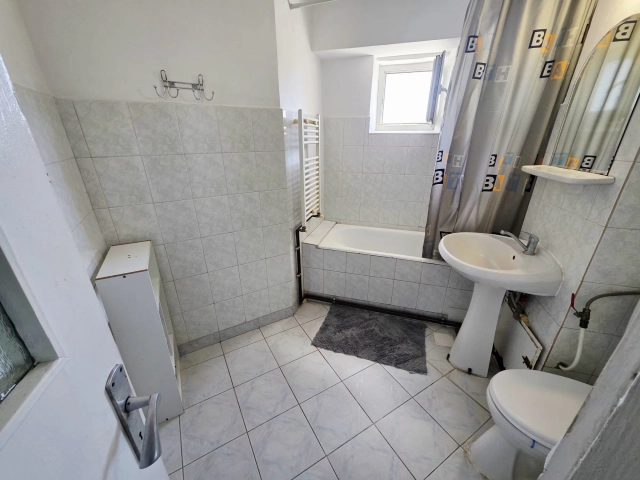 Apartament 2 camere - Alexandru cel Bun