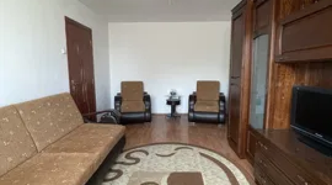 Oferta Apartament, 2 camere semidecomandat, 57 mp, Darmanesti, de vanzare,  Piata Darmanesti imagine 2